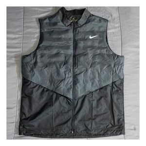 Nike Therma-FIT ADV Repel Golf Vest Black FQ0447-010 size XL Men's NEW